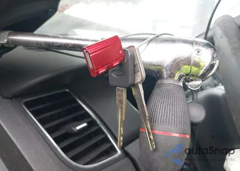 2015 Ford Police Interceptor z USA, uszkodzony, nr VIN 1FAHP2MKXFG144022